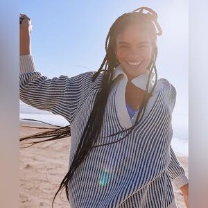 aerie Sugar Rush Chenille Knit V-Neck Collared Pullover Sweater in Blue & White